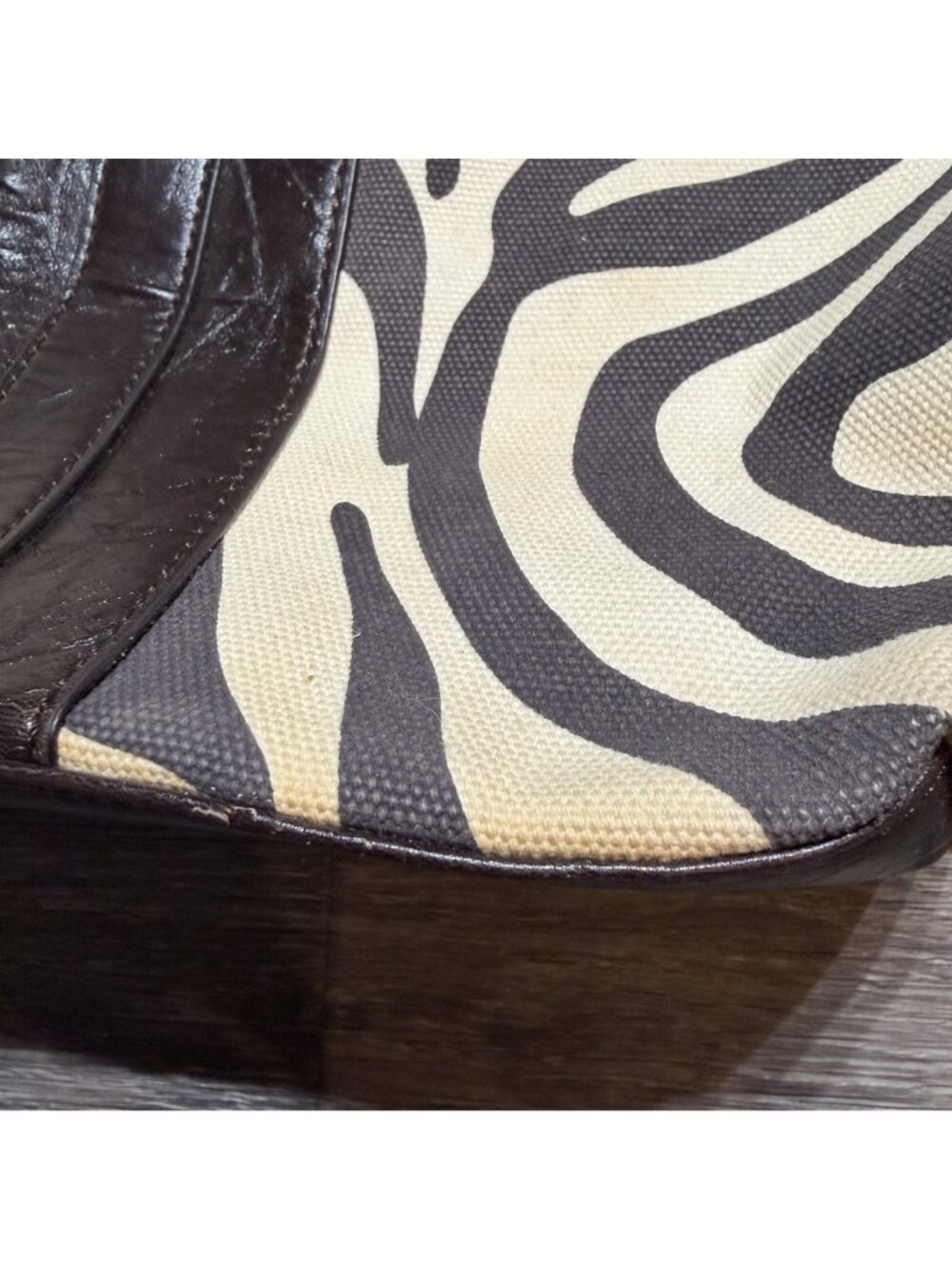 Nine West Zebra Print Hobo Shoulder Bag Faux Leather Brown Cream Y2K Pink Lining - Picture 8 of 16